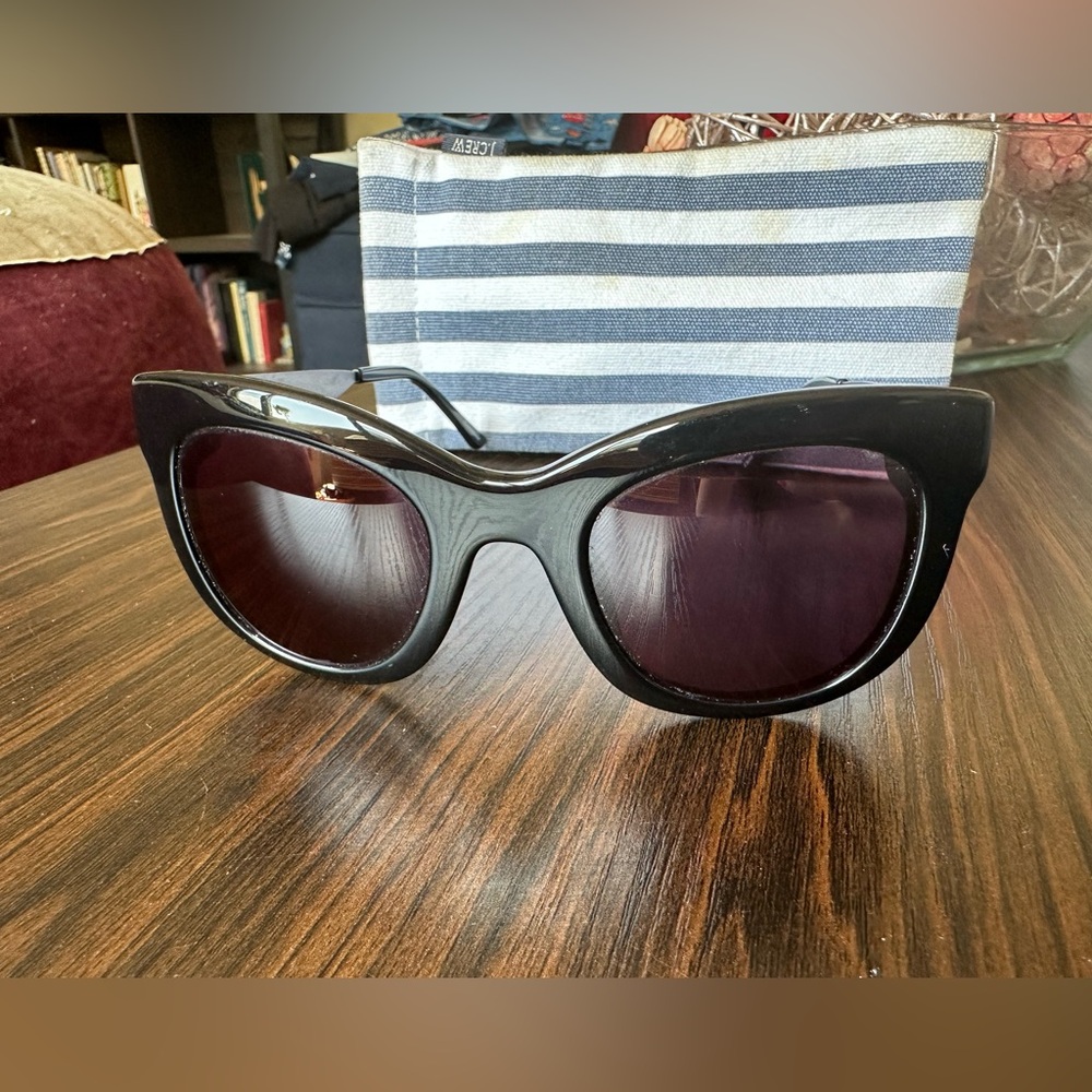 C. Wonder Sunglasses